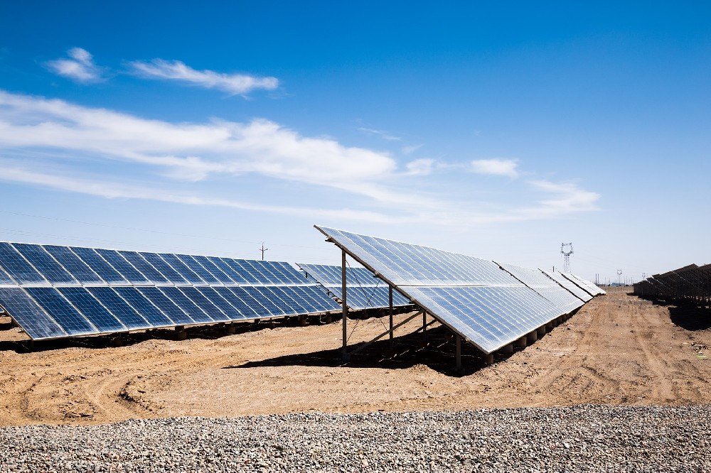 太阳能、电子设备