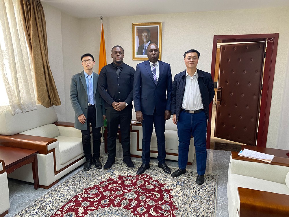 十堰银鹏兴电子科技有限公司拜访科特迪瓦驻中国大使馆